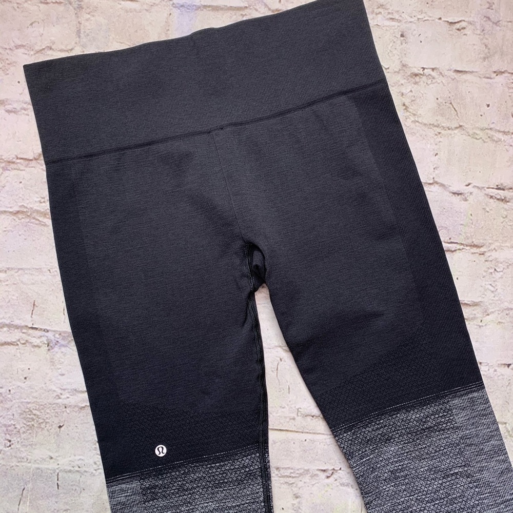 Lululemon Black Compression Crops - image 4